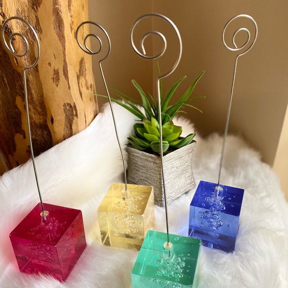 Picture or note holder. - Picture 1 of 4
